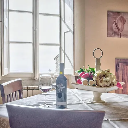 Piccola Corte - Together In Tuscany Lägenhet *