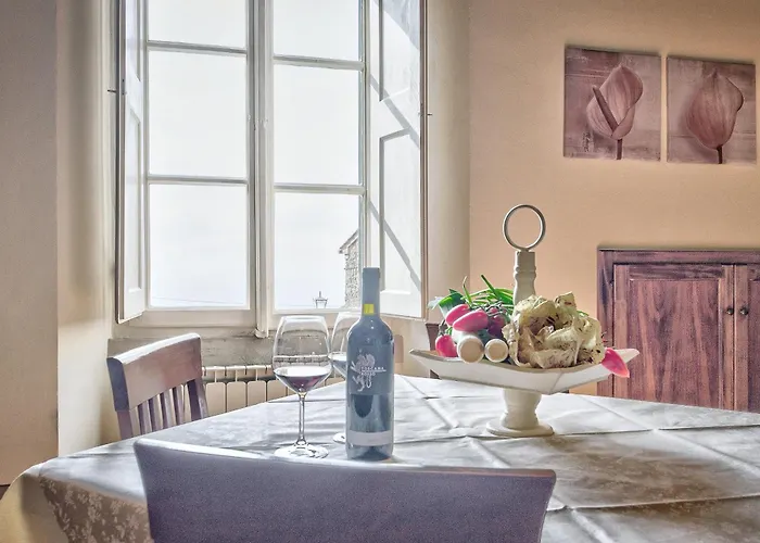 Piccola Corte - Together In Tuscany Apartment *